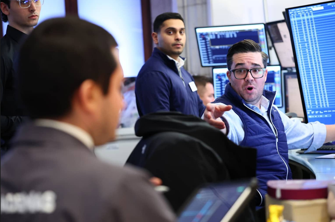 Global Investors Shift Away from US Tech Giants as International Markets Gain Favor