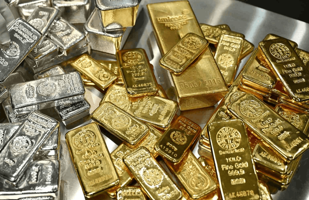 Gold silver and palladium prices fall