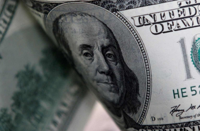 US dollar decline global recession