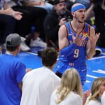 Alex Caruso Wembanyama