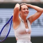 Marta Kostyuk stuns Iga Swiatek